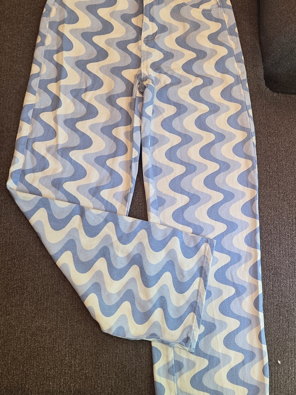 Women’s Blue Wave-Print Jeans